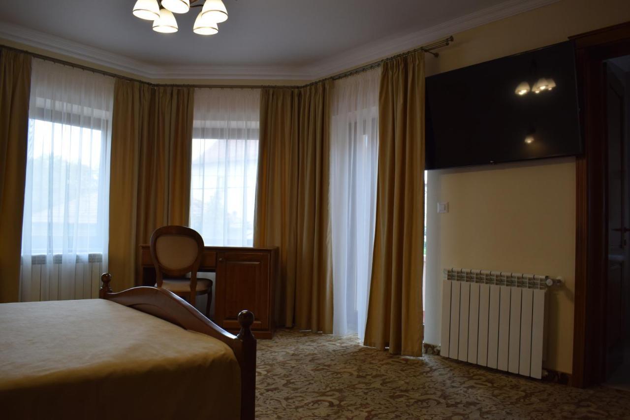 Vila Preciosa Alba Iulia Exterior photo